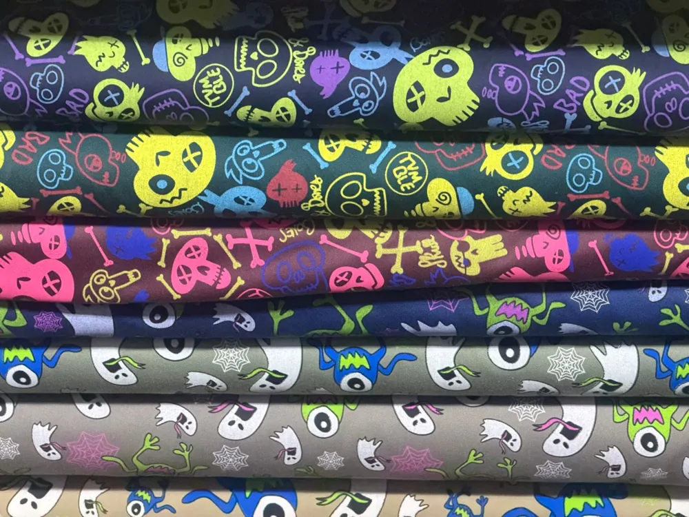 telas estampado fantasma calaveras