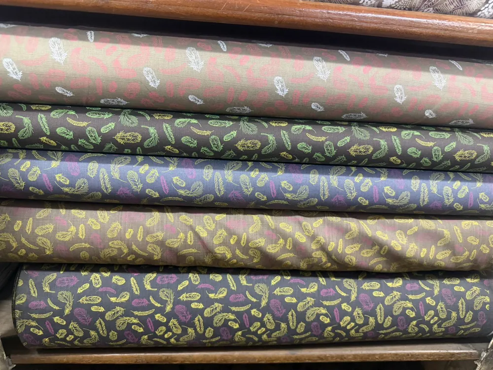 telas estampado hojas plumas palmeras pajaros 2