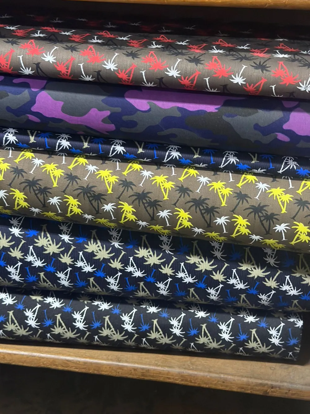 telas estampado hojas plumas palmeras pajaros 4