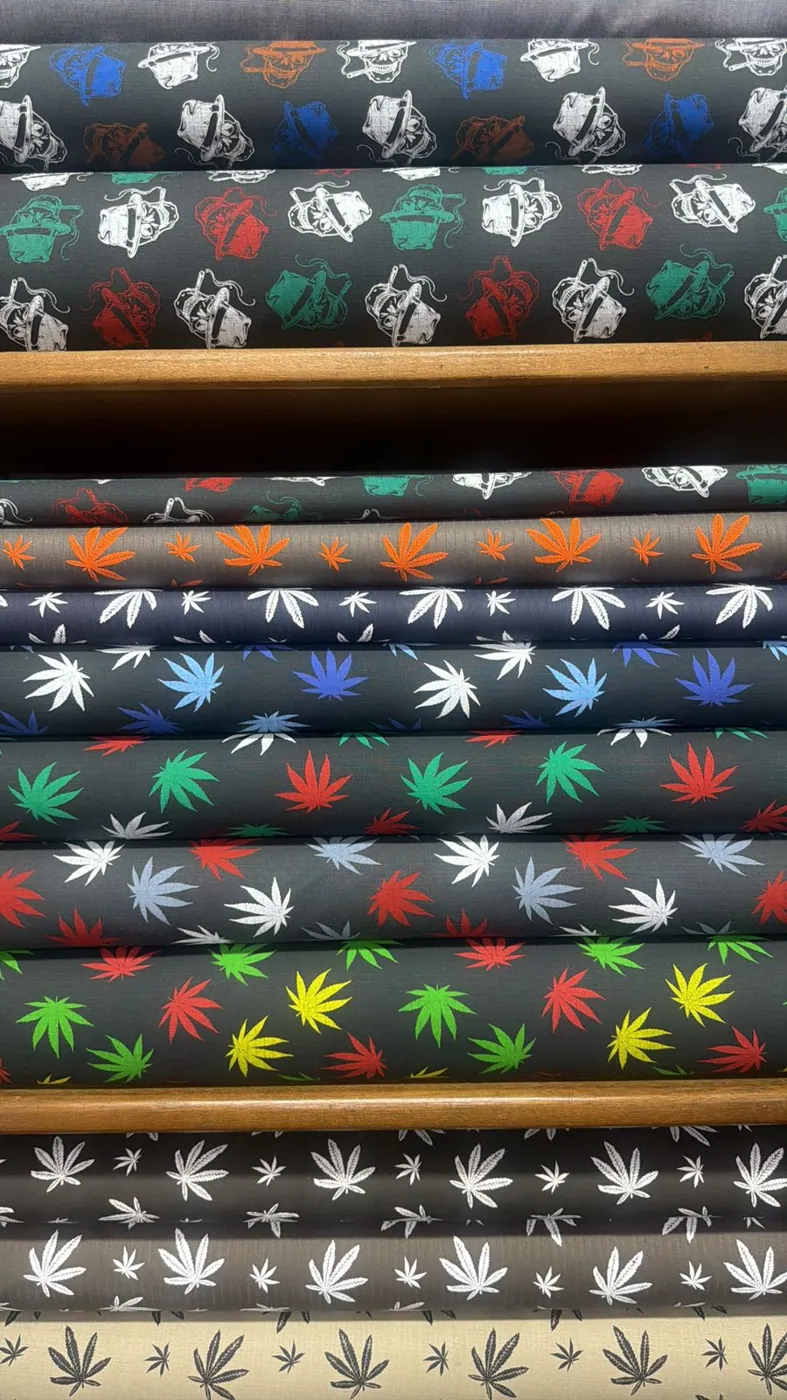 telas estampado hojas plumas palmeras pajaros 6
